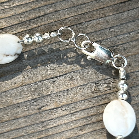 White Buffalo Handmade 925 silver Bracelet - Picture 4 of 4